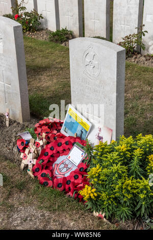 Lijssenthoek Soldatenfriedhof auf dem belgischen Salient der zweitgrößte WWI Friedhof mit 10.000 Bestattungen einschließlich der Grab von Krankenschwester Nellie Spindler Stockfoto