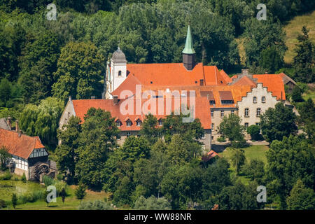 Luftaufnahme, Vinnenberg Abtei - Ort der geistlichen Erfahrungen, Landgasthof - zum kÃ¼hlen Grunde, Bever, State Forest Vinnenberger Busch, Warendorf, MÃ¼nsterland, Nordrhein-Westfalen, Deutschland, Europa Stockfoto