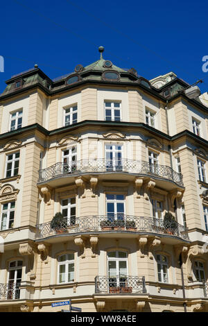 Deutschland, Bayern, München, Haidhausen, alte Gebäude, Ecke, Haus, Wohnung, Balkon Stockfoto