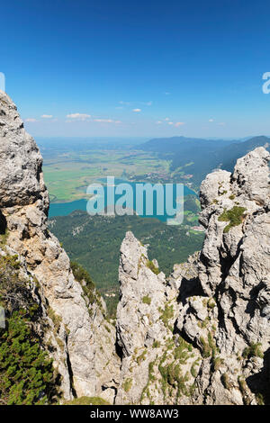 Ansicht von der Kante weg von Heimgarten, herzogstand am Kochelsee, Oberbayern, Bayern, Deutschland Stockfoto