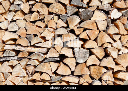 Full Frame Bild eines woodpile mit Brennholz. Stockfoto