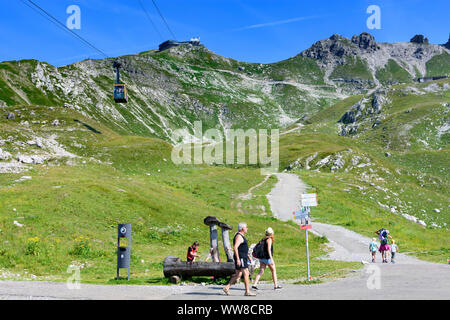 Oberstdorf, Gipfel Nebelhorn, Seilbahn, Seilbahn, Wanderer, Schwaben, Allgäu, Schwaben, Bayern, Deutschland Stockfoto