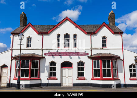 Wales Anglesey, Llanfairpwllgwyngyllgogerychwyrndrobwlllantsiliogogogoch Bahnsteig Stockfoto