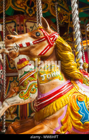 England, Yorkshire, Scarborough, Scarborough Fair Sammlung, historische Merry-go-round Stockfoto