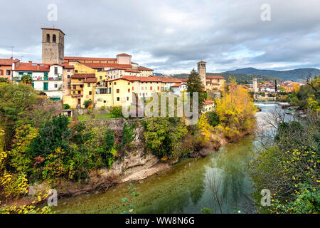 Cividale del Friuli im Herbst Saison, Europa, Italien, Friaul Julisch Venetien, Cividale, Natisone Tals, Provinz Udine Stockfoto