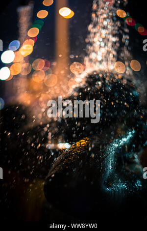 Badewanne Ritual der hinduistischen Devotee während der thaipusam Festival in Malaysia Stockfoto