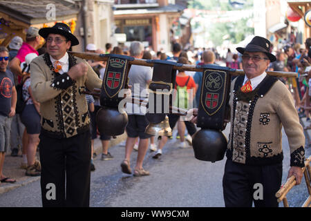 Dorffest in Flumet Stockfoto