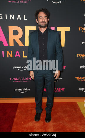 Los Angeles, Ca. 13 Sep, 2019. Jay Duplass, im LA Premiere von Amazon "Transparente Musicale Finale" am Regal Cinemas L.A. Leben in Los Angeles, Kalifornien am 13. September 2019. Credit: Faye Sadou/Medien Punch/Alamy leben Nachrichten Stockfoto