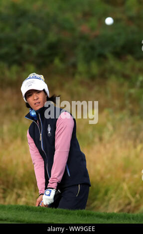 Das Team Europa Celine Boutier am 1. Während die Viererspiele Match an Tag zwei des Solheim Cup 2019 in Gleneagles Golf Club, Auchterarder. Stockfoto