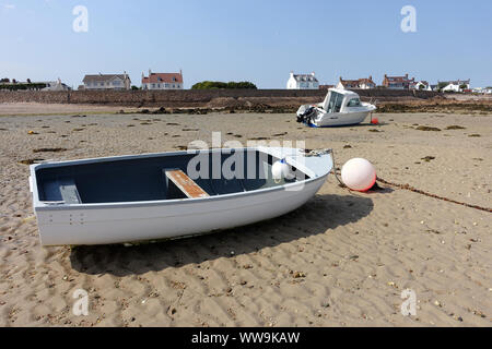 La Rocque, Jersey vom 23. Juli 2019: Boote im Hafen von La Rocque in Jersey, Channel Islands Stockfoto