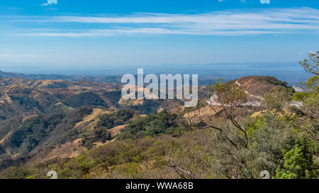 Costa Rica, Panorama der Bucht von Nicoya, Blick von den Bergen von Monteverde Stockfoto