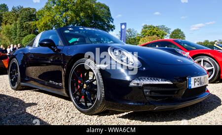 Porsche 911 Targa 4S auf der Concours D'Elegance in Blenheim Palace am 8. September 2019 Stockfoto