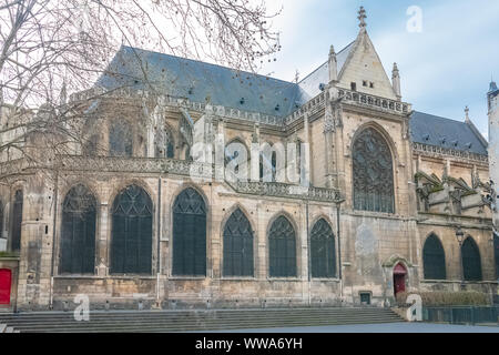 Paris, die schöne Saint-Merri Kirche im Zentrum Stockfoto