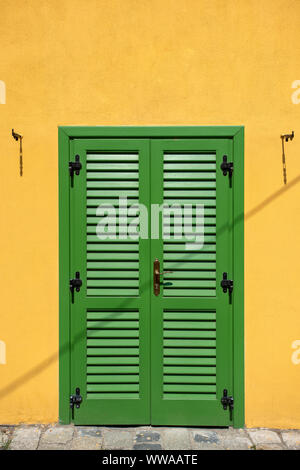 Tür in die Stadt Sibiu, Rumänien Stockfoto