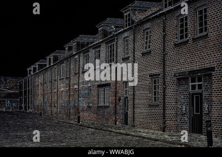 Chandlers Lane, Dundee, Schottland - eine historische Straße mit regeneriert Gehäuse Stockfoto