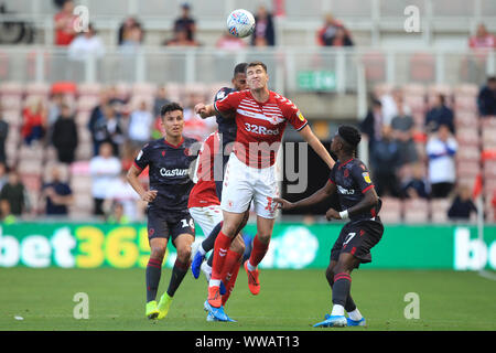 Middlesborough, Großbritannien. 14 Sep, 2019. Paddy McNair von Middlesbrough während der Sky Bet Championship Match zwischen Middlesbrough und Lesung im Riverside Stadium, Middlesbrough am Samstag, dem 14. September 2019. (Credit: Mark Fletcher | MI Nachrichten) nur die redaktionelle Nutzung, eine Lizenz für die gewerbliche Nutzung erforderlich. Foto darf nur für Zeitung und/oder Zeitschrift redaktionelle Zwecke Credit: MI Nachrichten & Sport/Alamy Live-Nachrichten verwendet werden. Stockfoto