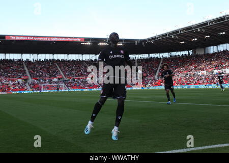 Stoke-on-Trent, Großbritannien. 14 Sep, 2019. Famara Diedhiou von Bristol City feiert sein Ziel während der Sky Bet Championship Match zwischen Stoke City und Bristol City im Britannia Stadium, Stoke-on-Trent am Samstag, dem 14. September 2019. (Foto: Simon Newbury | MI Nachrichten) nur die redaktionelle Nutzung, eine Lizenz für die gewerbliche Nutzung erforderlich. Foto darf nur für Zeitung und/oder Zeitschrift redaktionelle Zwecke Credit: MI Nachrichten & Sport/Alamy Live-Nachrichten verwendet werden. Stockfoto