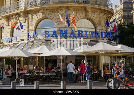 Berühmte Brasserie La Samaritaine, Le Vieux Port, Marseille, Bouches-du-Rhone, PACA, Frankreich Stockfoto