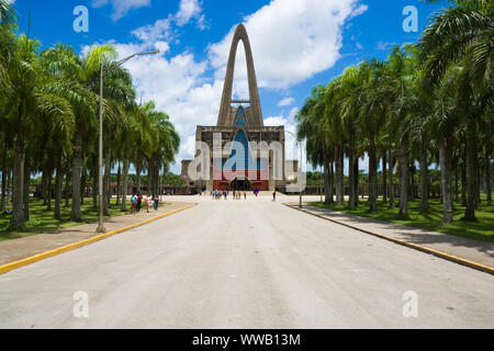 Basilika Kathedrale Nuestra Señora de La Altagracia (Unsere Liebe Frau von Altagracia) in Higuey, Punta Cana, Dominikanische Republik Stockfoto