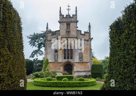 St. Mary's Chapel, die buriel Ort der Catherne Parr die 6. Frau von König Heinrich VIII. in Sudeley Castle, Winchcombe, Gloucestershire, England Stockfoto