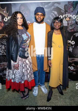 New York, Vereinigte Staaten. 13 Sep, 2019. Faith Evans, Christopher Jordan Wallace, Voletta Wallace besuchen Optimo feiert die notorische B.I.G. mit "Biggie inspiriert" Wandmalerei Kunst präsentieren Ausstellung & Feier bei William Vale Hotel (Foto von Lew Radin/Pacific Press) Quelle: Pacific Press Agency/Alamy leben Nachrichten Stockfoto