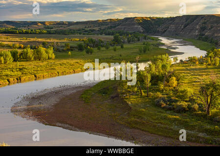 Die Little Missouri River Valley im Spätsommer, Theodore Roosevelt National Park (Südafrika), North Dakota, USA Stockfoto