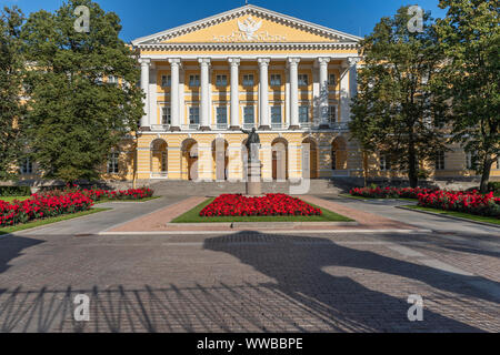 Smolny Institut in St. Petersburg, Russland Stockfoto