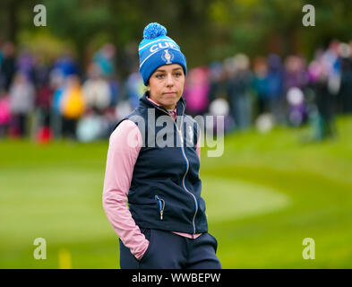 Auchterarder, Schottland, Großbritannien. 14. September 2019. Samstag nachmittag Fourballs Spiele in 2019 Solheim Cup am hundertjährigen Kurs in Gleneagles. Abgebildet; Georgia Hall des Team Europe. Iain Masterton/Alamy leben Nachrichten Stockfoto