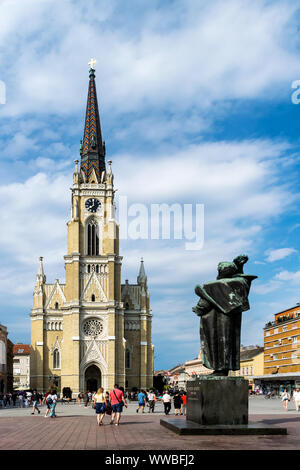 NOVI SAD, Serbien - 7. Juli, Novi Sad - Liberty Square am Tag der Ausfahrt Festival. Novi Sad ist die zweitgrößte Stadt in Serbien, 1895 erbaut. Novi Sa Stockfoto