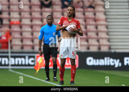 Middlesbrough, UK. 14. September 2019. Ryan Shotton von Middlesbrough während der Sky Bet Championship Match zwischen Middlesbrough und Lesung im Riverside Stadium, Middlesbrough am Samstag, dem 14. September 2019. (Credit: Mark Fletcher | MI Nachrichten) nur die redaktionelle Nutzung, eine Lizenz für die gewerbliche Nutzung erforderlich. Foto darf nur für Zeitung und/oder Zeitschrift redaktionelle Zwecke Credit: MI Nachrichten & Sport/Alamy Live-Nachrichten verwendet werden. Stockfoto