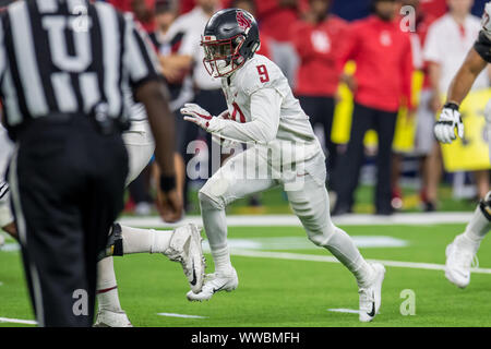 Houston, TX, USA. 13 Sep, 2019. Die Washington State Cougars wide receiver Renard Bell (9) läuft nach einem Fang im 4. Quartal eine NCAA Football Spiel zwischen die Washington State Cougars und den Houston Cougars an NRG Stadion in Houston, TX. Staat Washington gewann 31. bis 24. Trask Smith/CSM/Alamy leben Nachrichten Stockfoto