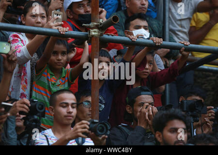 Kathmandu, Nepal. 13 Spet, 2019. Szenen auf den wichtigsten Tag der Indra Jatra Festival in Kathmandu, Nepal. Sarita Khadka/Alamy leben Nachrichten Stockfoto