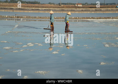 Salz Ernte Phanrang Vietnam Stockfoto