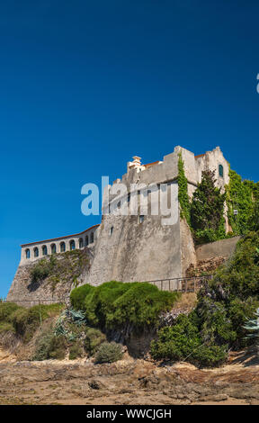 Forte de São Clemente, Schloß aus dem 16. Jahrhundert über Rio Mira, Stadt Vila Nova de Milfontes an der Costa Vicentina, Distrikt Beja, Alentejo Litoral Portugal Stockfoto