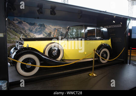 Die 1937 Rolls Royce Phantom III von den Dreharbeiten zu "Goldfinger auf Anzeige in Silverstone als Teil des Touring "Bond in Motion" Ausstellung. Stockfoto