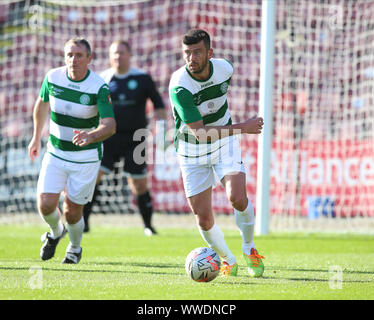 Glasgow, UK. 15 Sep, 2019. 15. September 2019; die Energy Check Stadion, Glasgow, Schottland; Kris Doolan Testimonial, Partick Thistle XI gegen Celtic XI; Massimo Donati der Keltischen XI auf dem Ball - Redaktionelle Verwendung Credit: Aktion Plus Sport Bilder/Alamy leben Nachrichten Stockfoto