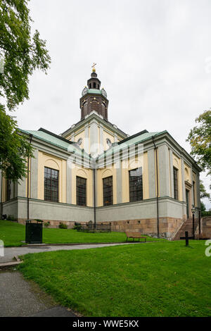 Stockholm, Schweden. September 2019. Ein Blick auf die kungsholmen Kirche und der Park Stockfoto