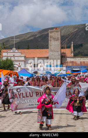 Karneval im März, feiern die Schlacht von Jumbati 1816, die bolivianischen Unabhängigkeit von Spanien, Tarabuco, Sucre, Bolivien Stockfoto