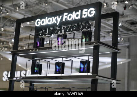 IFA 2019 IFA Consumer Electronics Show in Berlin, Galaxy Falten 5G, Smartphone, klappbar Stockfoto