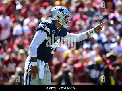 Landrover, Maryland, USA. 15. September, 2019. Dallas Cowboys Quarterback Dak Prescott (4) führt sein Team gegen die Washington Redskins an FedEx Field in Landover, Maryland am Sonntag, dem 15. September 2019. Foto von Kevin Dietsch/UPI Quelle: UPI/Alamy leben Nachrichten Stockfoto