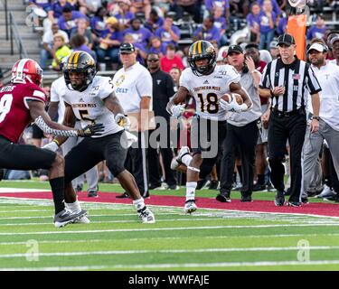 Troy, Alabama, USA. 14 Sep, 2019. Troy Universität Trojaner Gastgeber Universität von Südmississippi goldene Adler am Veterans Memorial Stadium. WR DE 'Michael HARRIS läuft Kugel gegen Troja. Die goldenen Adler Trojaner outlast in einem 47-42 shootut. Die zwei Mannschaften betrug insgesamt für 1.154 Yards der Gesamthandlung am Tag. Stockfoto