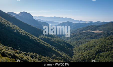 Spanien. Picos de Europa Aus dem Piedrasluengas Aussichtspunkt im Palencia Berg Stockfoto