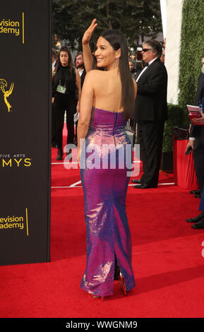 LOS ANGELES, Ca - September 514: Olivia Munn, 2019 Creative Arts Emmy Awards Tag 2 auf der Microsoft Theater in Los Angeles, Kalifornien am 15. September 2019. Credit: Faye Sadou/MediaPunch Stockfoto