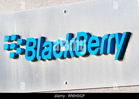 Sep 14, 2019 Mountain View/CA/USA - Black Logo an ihrem Hauptsitz im Silicon Valley; Black Ltd (Entwickler des BlackBerry-Smartphones Stockfoto