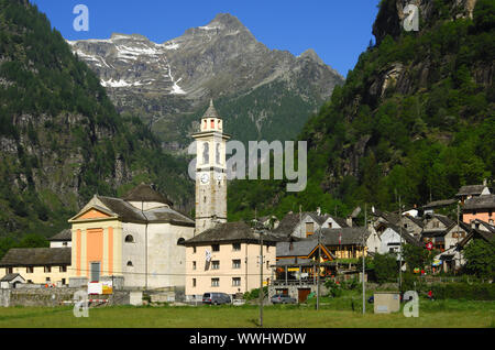 Sonogno in Valle Verzasca, Tessin, Schweiz Stockfoto