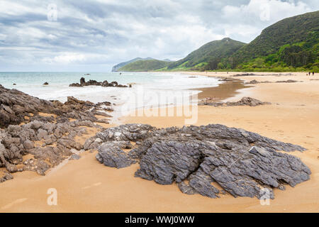 Trengandin Beach in der Nähe von Dorf Noja, Kantabrien, Spanien Stockfoto