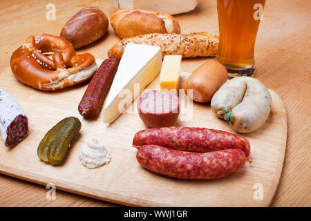 Typisch Bayerische Brotzeit snack genannt, Süd deutschland Stockfoto