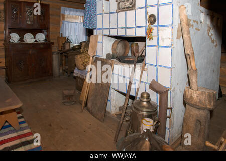 Melikhovo, Moskauer Gebiet, Russland - 3. April 2019: In einem Zimmer in der Dependance Küche. Zustand Literary-Memorial Museum-Reserve von Anton Tschechow Stockfoto