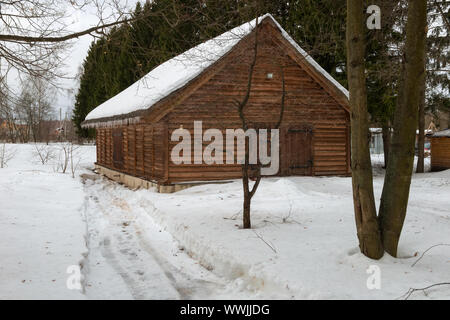 Melikhovo, Moskauer Gebiet, Russland - 3. April 2019: Barnyard. Zustand Literary-Memorial Museum-Reserve von Anton Tschechow Melikhovo Stockfoto