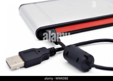 Usb-Kabel an einen tragbaren Laufwerk angeschlossen Stockfoto